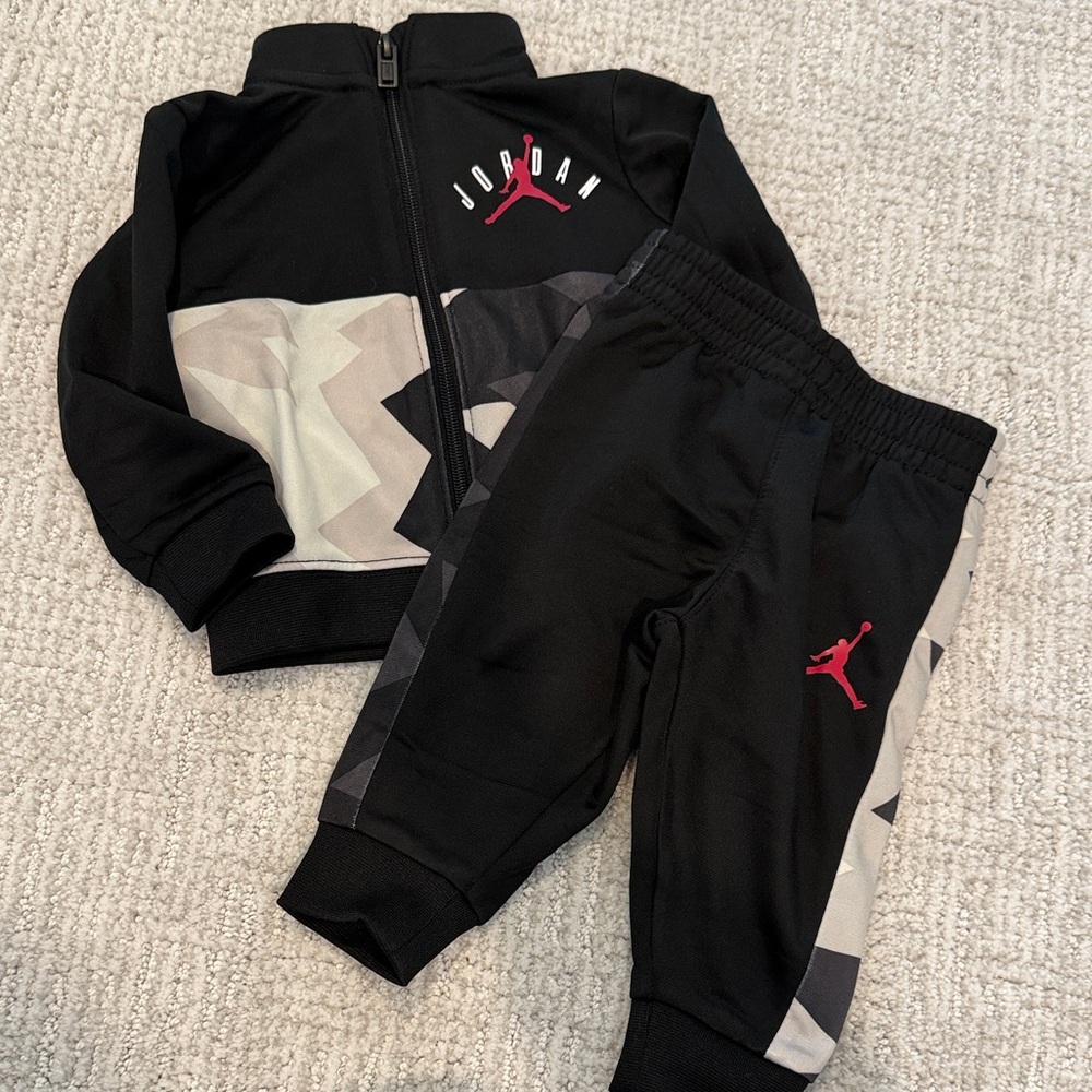Jordan Kids Black and Tan Jogger Set